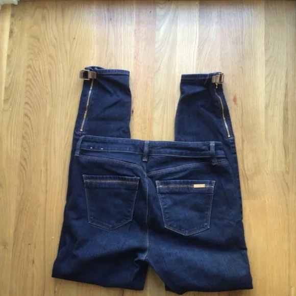 WHBM Skinny Ankle Buckle Accent Darkwash Jeans sz 2 - Picture 3 of 7